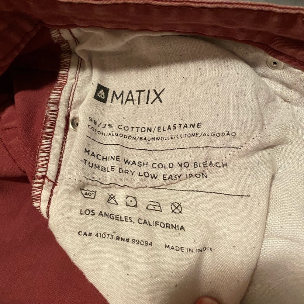 Matix Red pants - Picture 2 of 4